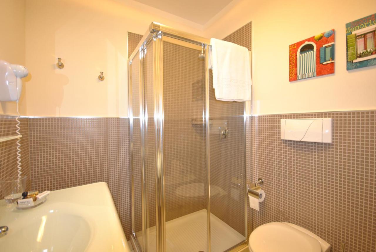 Appartamenti San Pietro - Hotel Gallo Tignale Eksteriør bilde