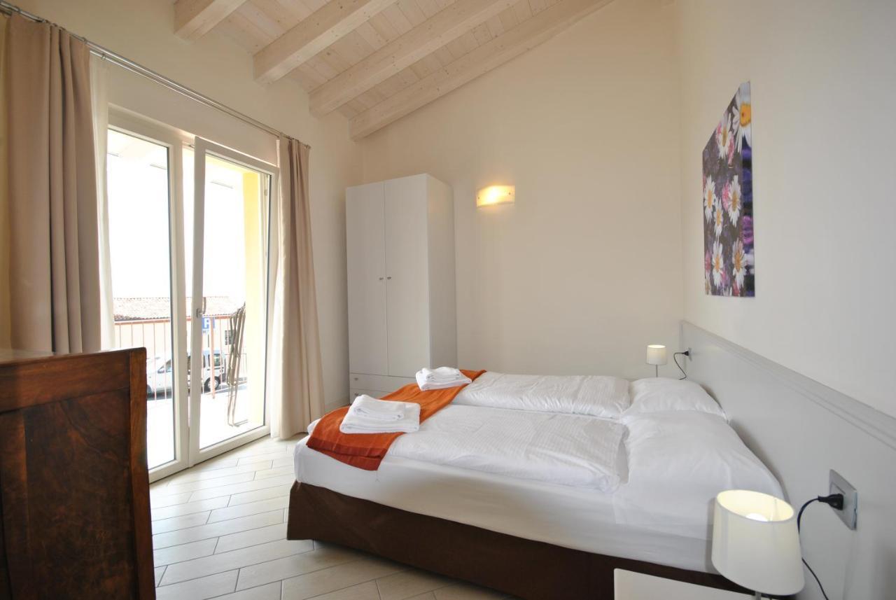 Appartamenti San Pietro - Hotel Gallo Tignale Eksteriør bilde